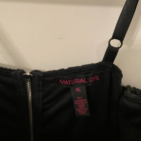 Material Girl Black Dress - size XL but fits M - Picture 3 of 3